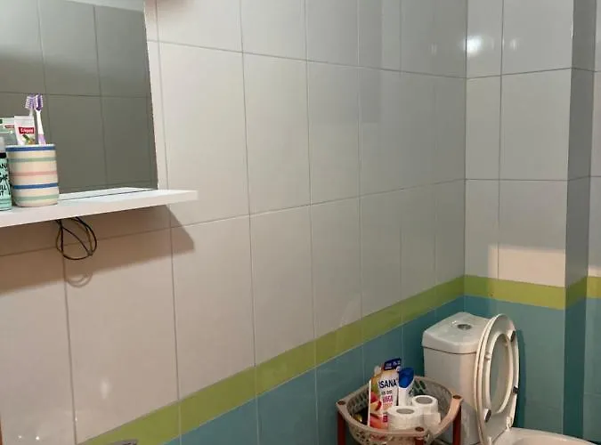 Rori's Qerret Apartmán *