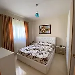 Rori's Qerret Apartmán Golem (Tirana)