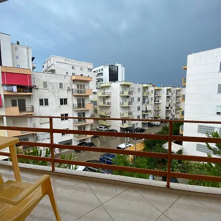 Rori's Qerret Apartment Golem (Tirana)