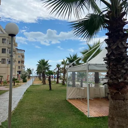 Rori's Qerret Apartment Golem (Tirana)